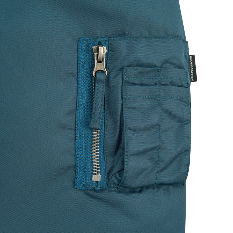 Утепленный бомбер