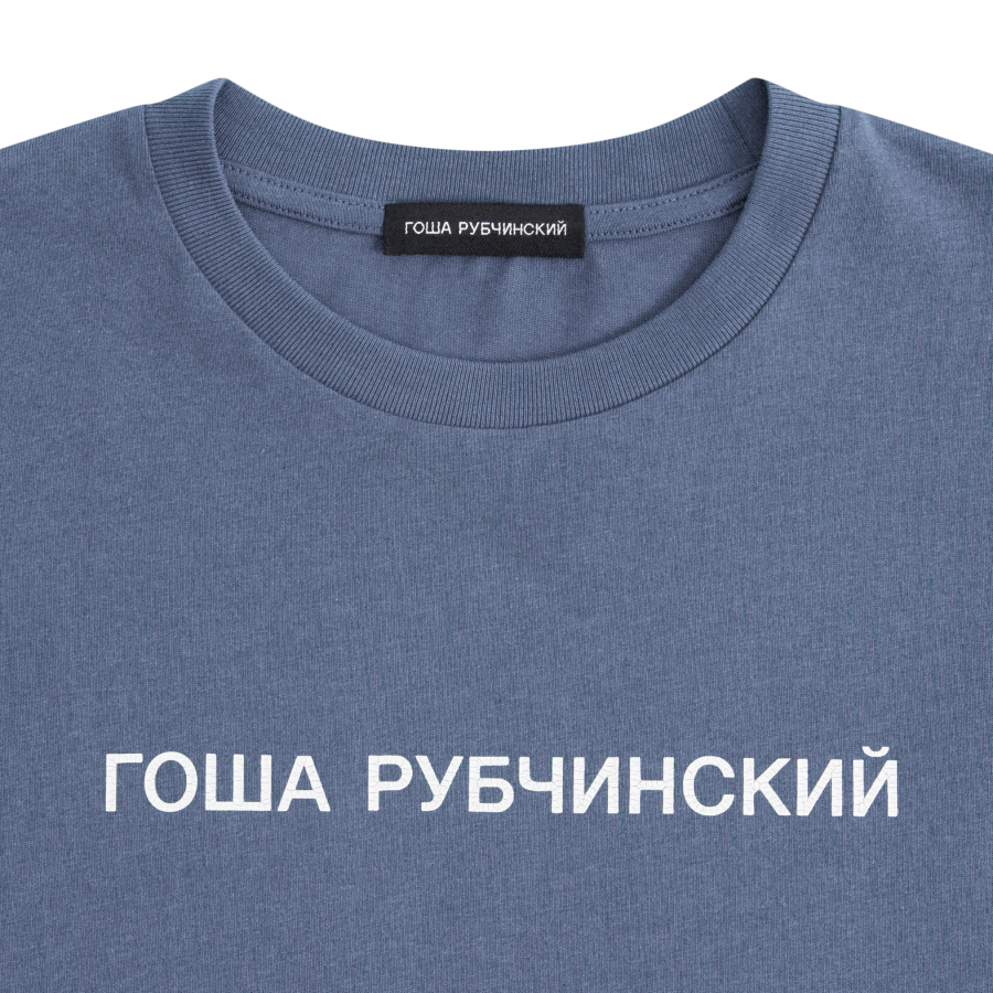 Футболка с потресканным логотипом