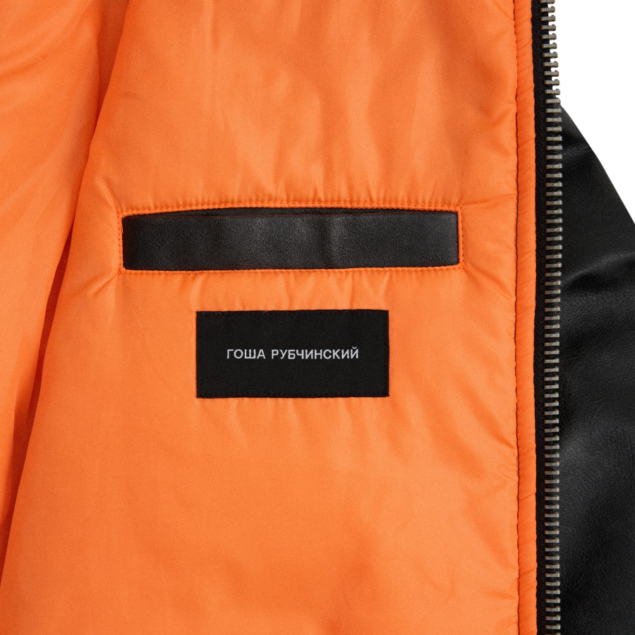 Бомбер из искусственной кожи